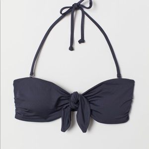 Simple bandeau top that is perfect for the summer